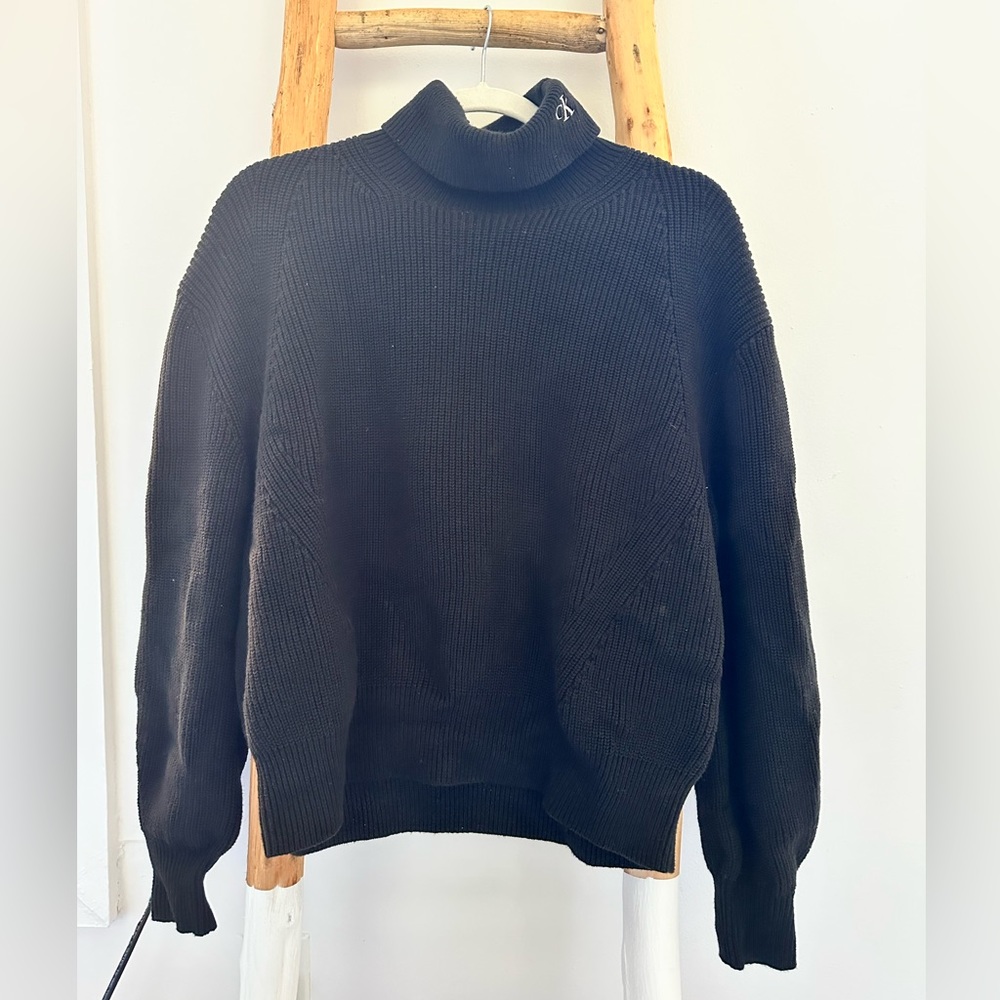 Calvin Klein cropped turtleneck sweater